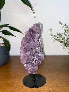 Pedra ametista (com pedestal)
