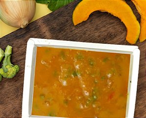 Sopa de Cabotiá Com Carne Desfiada e Couve