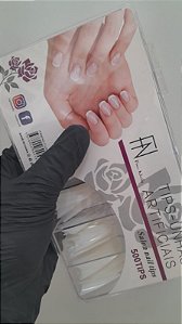 TIPS CAIXA STILETTO ABS 500 UNID FAN NAILS LEITOSA