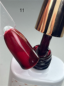 ESMALTE EM GEL DAFU ENCANTO RUBI MAGNETICO N°11 10ML