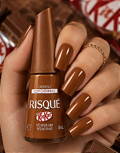 ESMALTE RISQUE KITKAT SO MAIS UM PEDACINHO 8ML