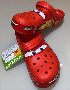 Crocs Classic Clog Lightning McQueen Vermelho (PRONTA ENTREGA)