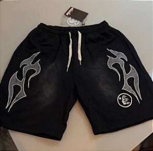Bermuda Hellstar Studios Shorts preta PRONTA ENTREGA