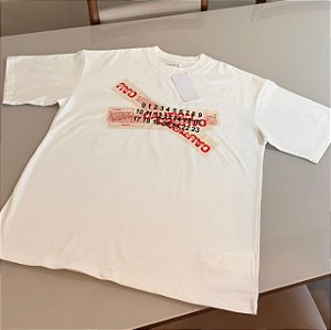 Camiseta Maison Margiela Caution PRONTA ENTREGA