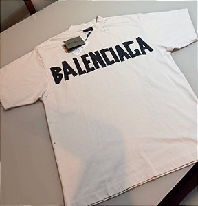 Camiseta Balenciaga Cream Destroyed PRONTA ENTREGA