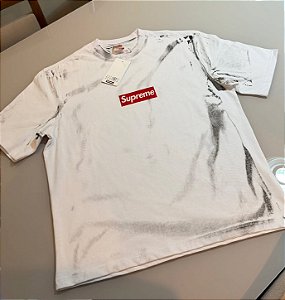 Camiseta Supreme x MM6 Maison Margiela Box Logo Tee White PRONTA ENTREGA