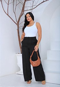 Calça Pantalona Alfaiataria Com Botão