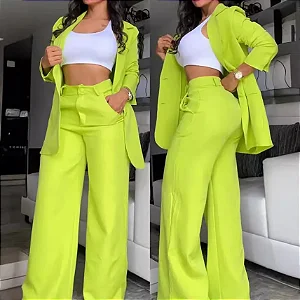 Conjunto Feminino em Alfaiataria Calça Pantalona patricia