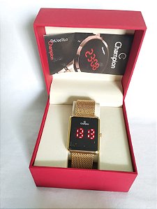 Relógio Champion Digital Dourado – Tela Preta Quadrada