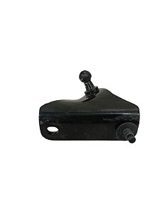 suporte direito amortecedor tampa traseira Nissan Kicks 2022 142738