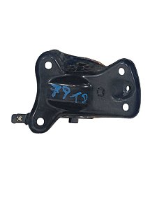 suporte eixo traseiro direito Audi a3 2018 145068