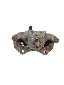 pinça freio dianteiro esquerdo nissan versa 2020 144349