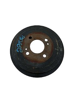 tambor panela freio traseiro esquerdo Nissan kicks 2022 143887