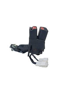 Engate cinto traseiro esquerdo Toyota Corolla Xei 2023