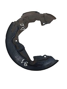 defletor disco freio dianteiro esquerdo Ford fusion 2014