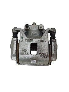 pinça freio dianteira direita Nissan Kicks 2024