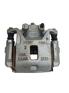 pinça freio dianteira esquerda Nissan Kicks 2024