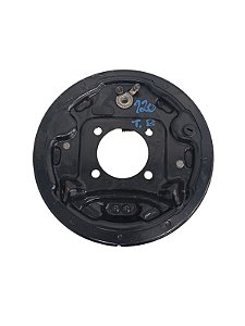 defletor disco freio traseiro direito Nissan versa 2020