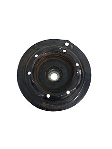 Prato amortecedor dianteiro esquerdo Nissan Versa 2021