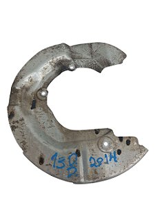 defletor disco freio dianteiro direito evoque 2014