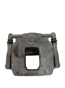 Pinça Freio Dianteira Esquerda Mercedes Benz Cla180 2018