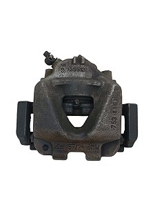 pinça freio dianteiro esquerdo BMW X1 2014