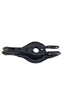 Bandeja Balança Traseira Direita BMW 135i M 2016