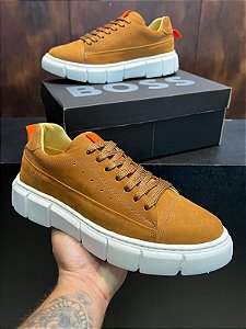 Tênis Boss Couro Caramelo