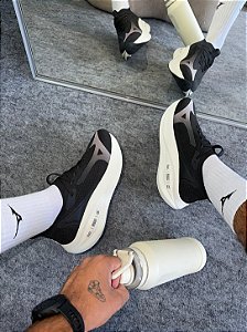 Mizuno Neo Vista 2