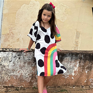 Vestido Infantil de Bolinhas com Arco-Íris