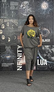 Blusa Mãe Rosa Amarela - CINZA