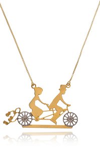 Colar Personalizado Recém Casados Com Detalhes Em Ródio Folheado Em Ouro 18k