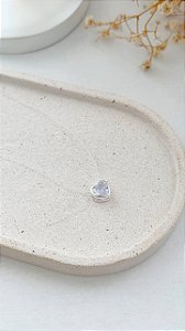 COLAR CORAÇÃO FIO DE NYLON COM ZIRCÔNIA