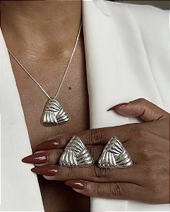 CONJUNTO TRIÂNGULO FOLHEADO A PRATA 925