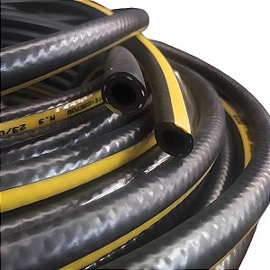 Mangueira Pvc Flexivel Para Compressor 1/4 400 Psi 50 Metros Preto Com Faixas Amarela