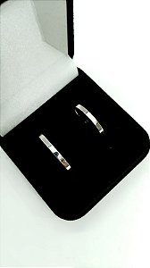 Aliança Reta de 2mm Prata 925