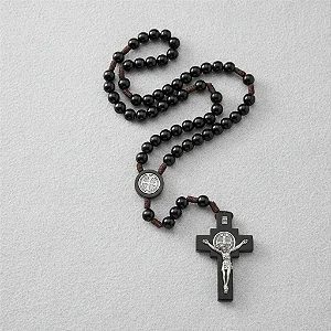 Terço Madeira Preta 10mm Medalha São Bento Cordão Marrom
