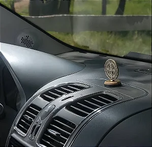 Adorno De Medalha De São Bento Para Painel De Carro 4cm