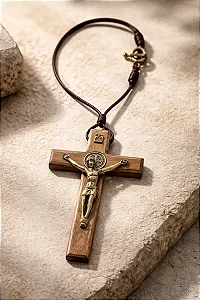 Crucifixo Para Carro Retrovisor São Bento Madeira 9cm