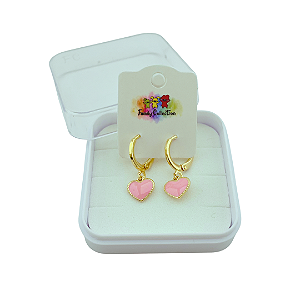 Brinco Argola Coração Resina Folheado a Ouro