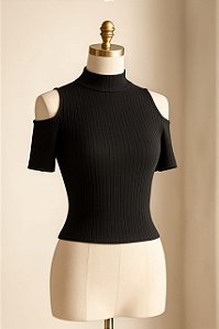 Blusinha Ombro Vazado em Malha Canelada