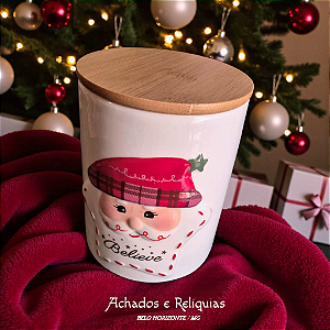 Pote de Dolamita Papai Noel com tampa de Bambu – Encanto para Biscoitos