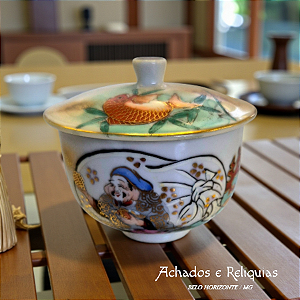 Pote Açucareiro de Porcelana Japonesa Sakura com Tampa