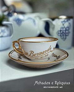 Xícara de Café Personalizada Bernardo 1957 – Porcelana Pedro II, Brasil