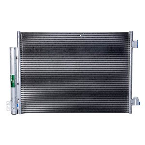 Condensador Nissan March Versa 2015+