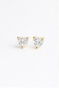 BRINCO PEQUENO CORAÇÃO COM PEDRA EM OURO 18K