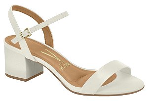 Sandália Vizzano Com Salto Bloco Médio Confortável E Estilosa Branco Off Salto: 5cm