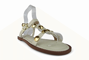Sandalia Rasteira Littz Fivela Tira Com Tachas Douradas Off White