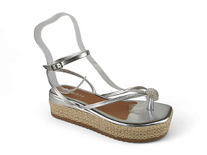Sandalia Flat Flor De Lis Tira Com Fivela Com Adorno Com Strass Prata