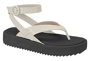 Papate Moleca Sola Alta Correia De Dedo Com Fivela Branco Off/Preto